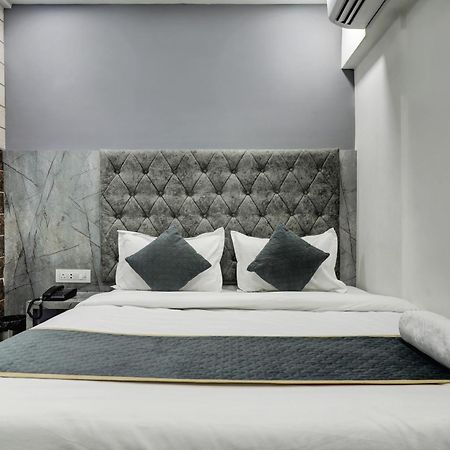 Hotel Bb House مومباي المظهر الخارجي الصورة